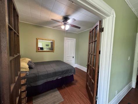 1464 Minnehaha Ave W Saint Paul MN 55104