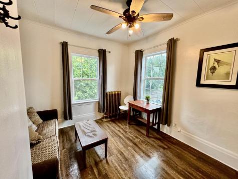1464 Minnehaha Ave W Saint Paul MN 55104