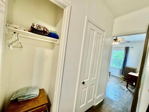 1464 Minnehaha Ave W Saint Paul MN 55104
