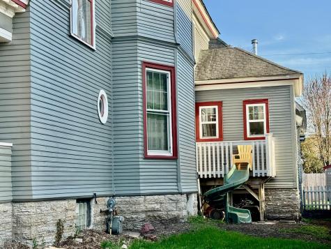 1464 Minnehaha Ave W Saint Paul MN 55104