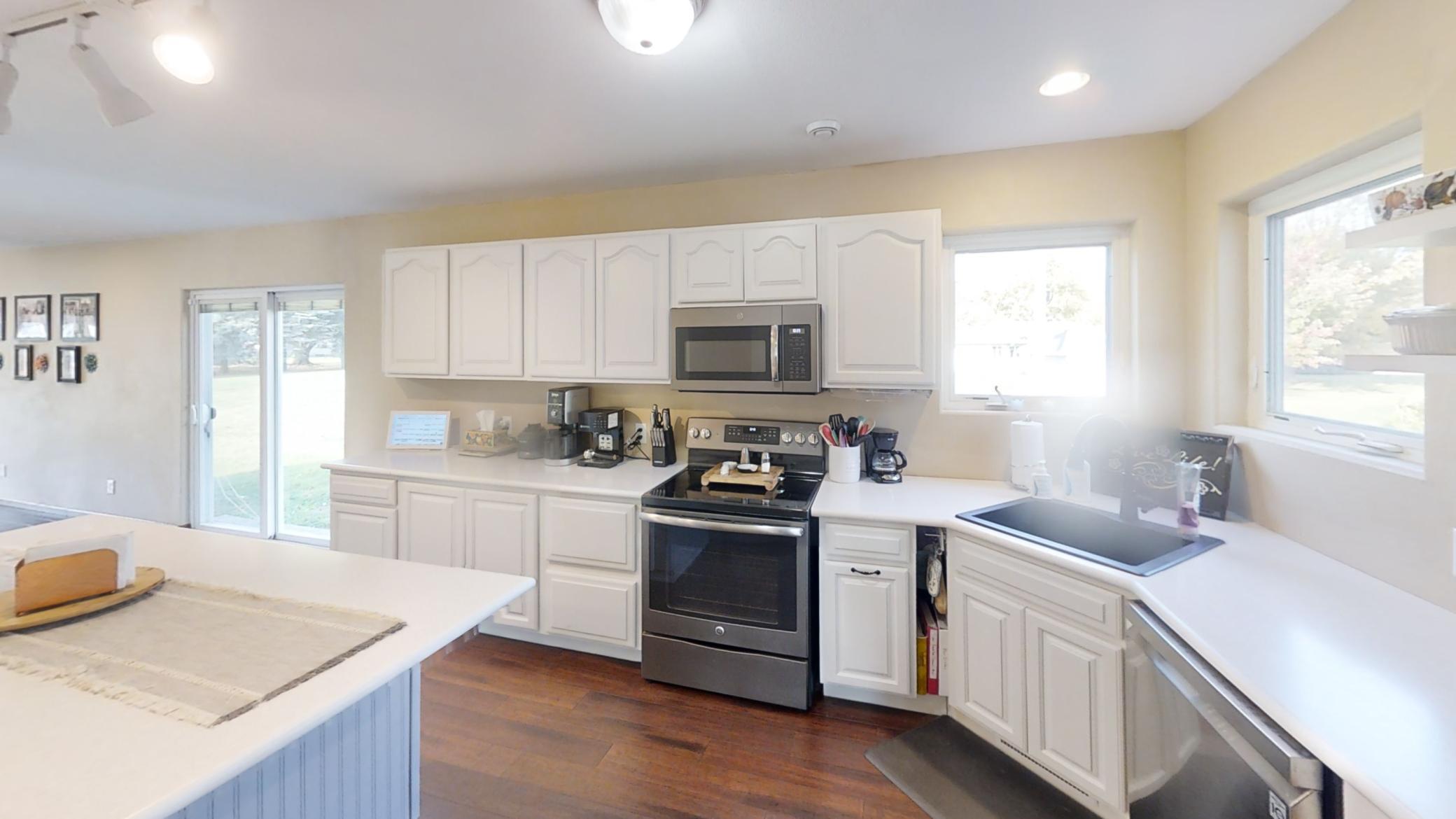 119 Hall Lane Alden MN 56009