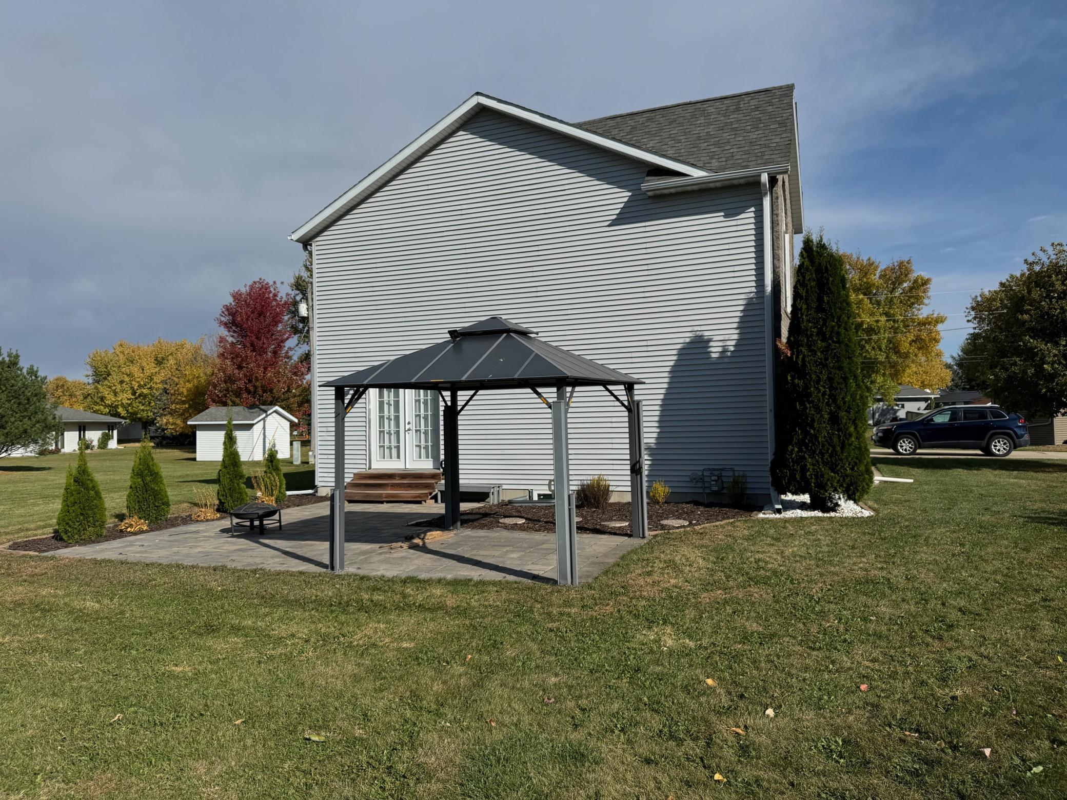 119 Hall Lane Alden MN 56009