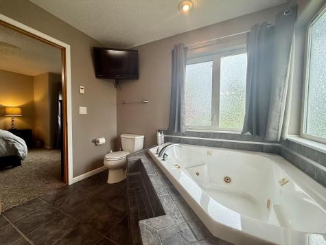 4742 44th Street S Fargo ND 58104