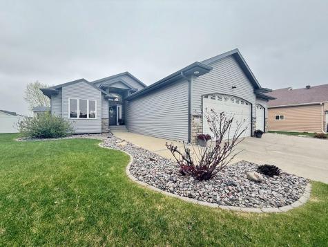 4742 44th Street S Fargo ND 58104