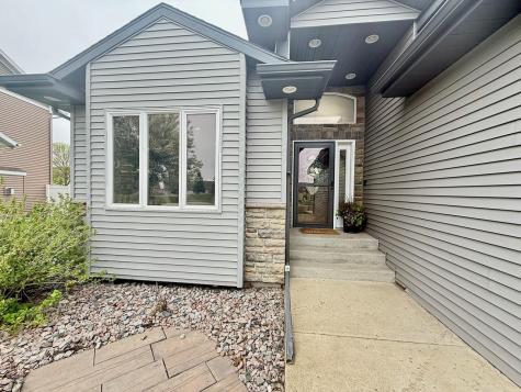 4742 44th Street S Fargo ND 58104