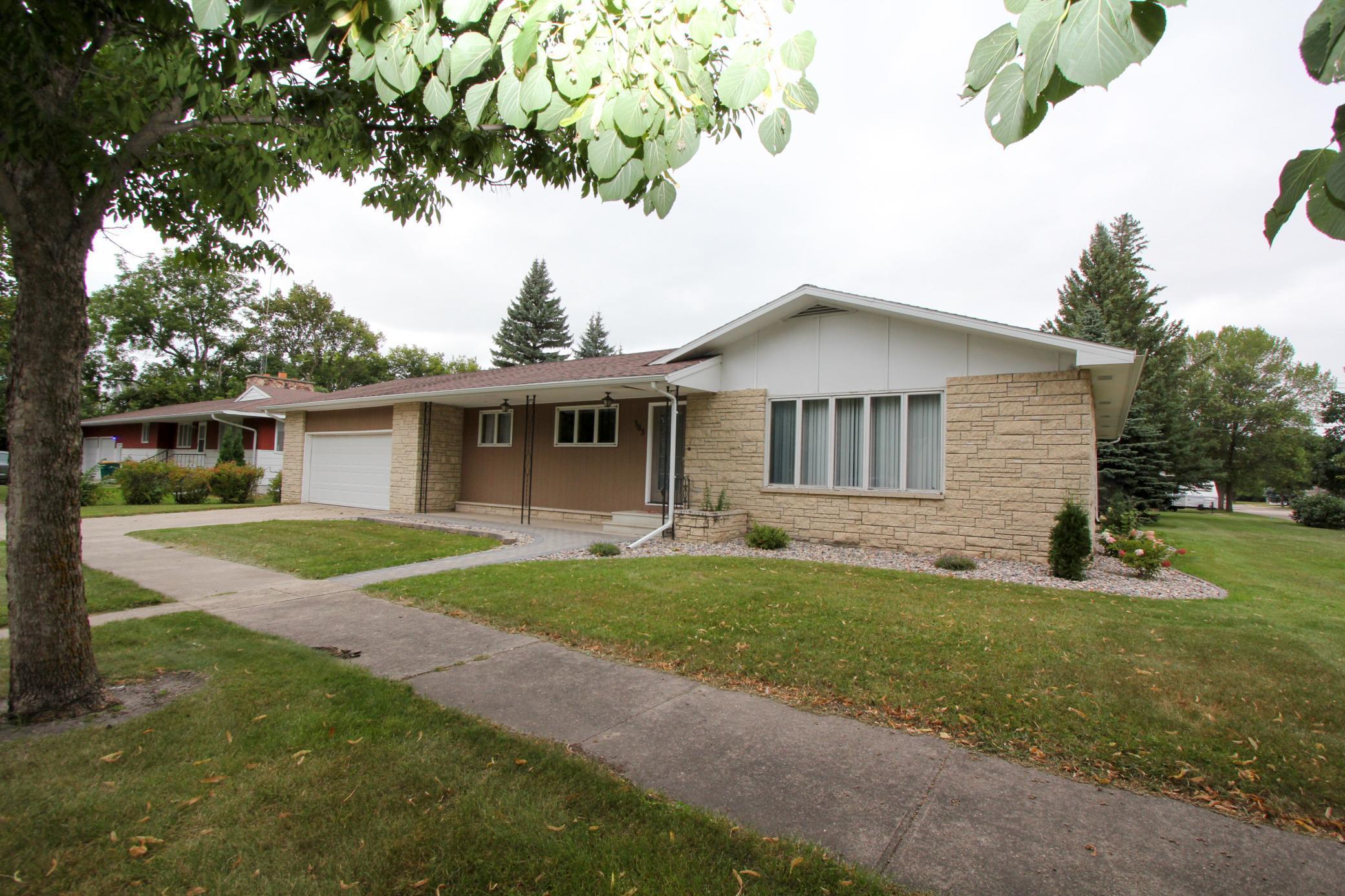 303 W 1st Street Argyle MN 56713