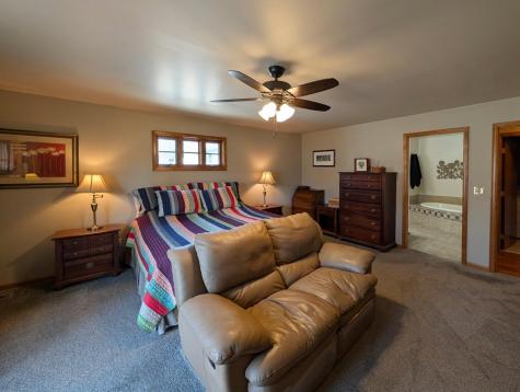 617 N 9th Street Montevideo MN 56265