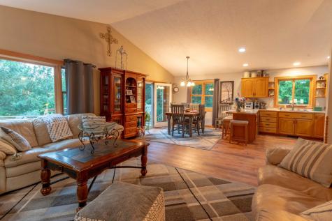 44198 Mosquito Trail Perham MN 56573