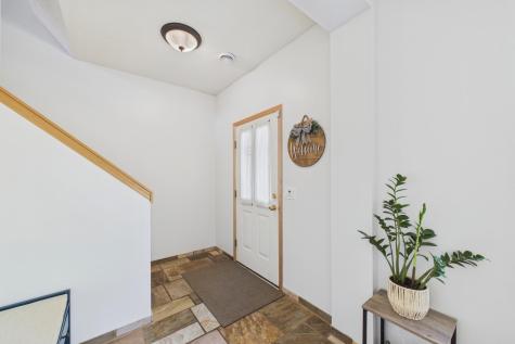 6612 Lamplight Drive Albertville MN 55301
