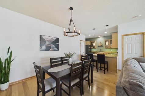 6612 Lamplight Drive Albertville MN 55301