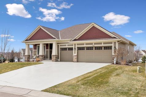 1372 Pleasant Lake Drive Woodbury MN 55129