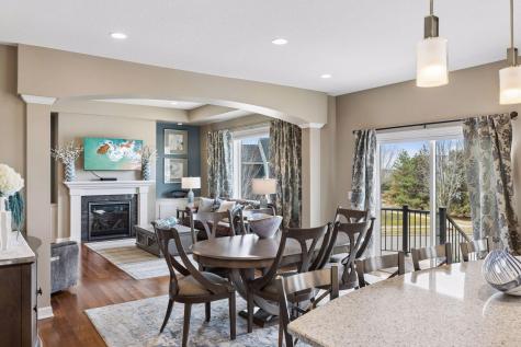 1372 Pleasant Lake Drive Woodbury MN 55129