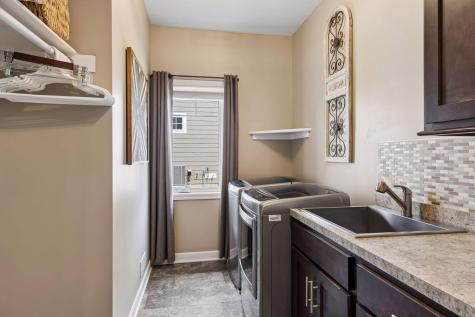 1372 Pleasant Lake Drive Woodbury MN 55129