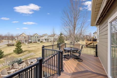 1372 Pleasant Lake Drive Woodbury MN 55129