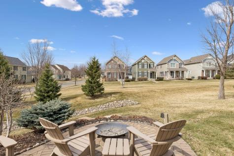 1372 Pleasant Lake Drive Woodbury MN 55129