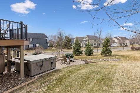 1372 Pleasant Lake Drive Woodbury MN 55129
