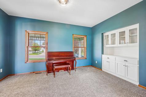 2608 Sandterra Circle White Bear Twp MN 55110
