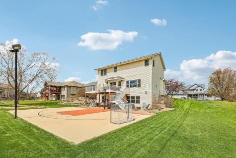 2608 Sandterra Circle White Bear Twp MN 55110