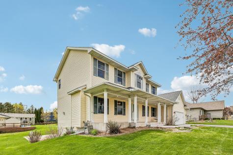2608 Sandterra Circle White Bear Twp MN 55110