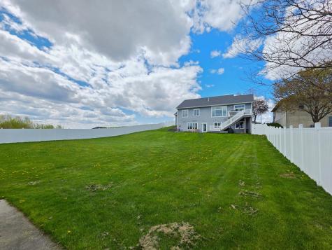 505 4th Street SE Plainview MN 55964