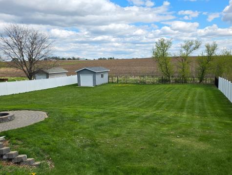 505 4th Street SE Plainview MN 55964