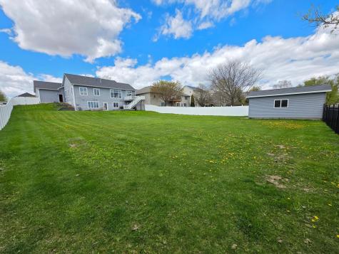 505 4th Street SE Plainview MN 55964