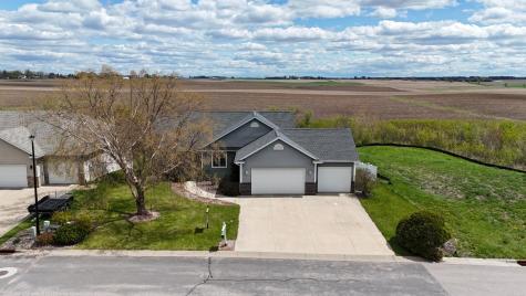 505 4th Street SE Plainview MN 55964