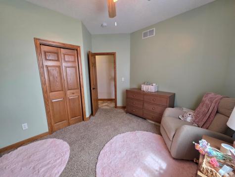 505 4th Street SE Plainview MN 55964