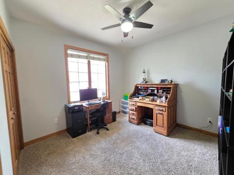 505 4th Street SE Plainview MN 55964