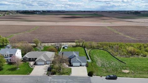 505 4th Street SE Plainview MN 55964