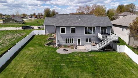 505 4th Street SE Plainview MN 55964