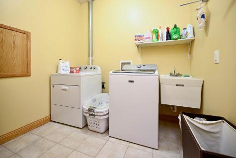 24242 Pfeiffer Hill Road Winona MN 55987