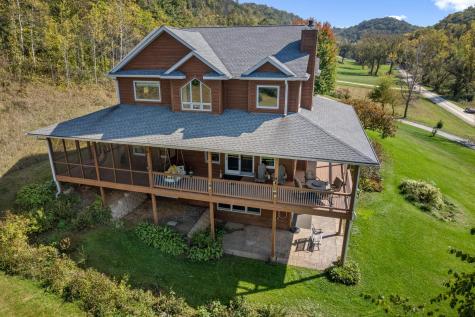 24242 Pfeiffer Hill Road Winona MN 55987
