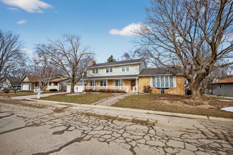 805 5th Street NW Kasson MN 55944