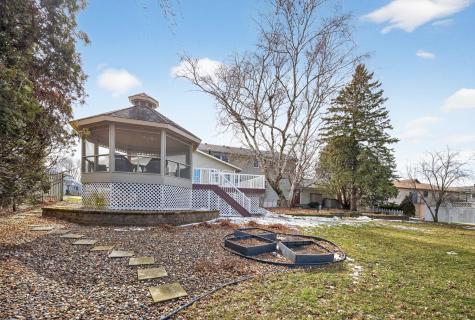 805 5th Street NW Kasson MN 55944