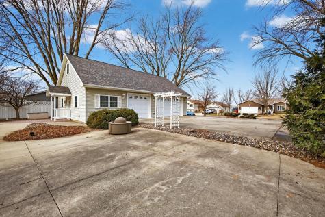805 5th Street NW Kasson MN 55944