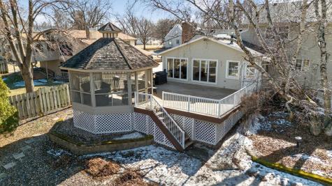 805 5th Street NW Kasson MN 55944