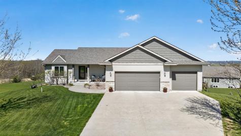 105 Hillwood Drive Lake City MN 55041