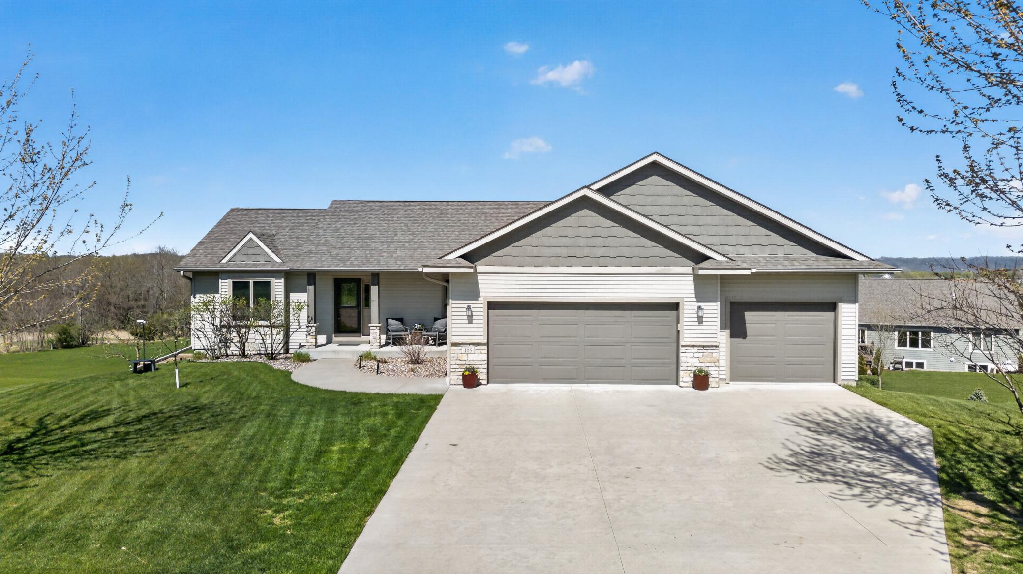 105 Hillwood Drive Lake City MN 55041