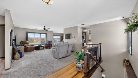 105 Hillwood Drive Lake City MN 55041
