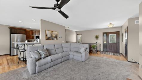 105 Hillwood Drive Lake City MN 55041