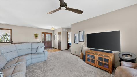 105 Hillwood Drive Lake City MN 55041