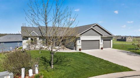 105 Hillwood Drive Lake City MN 55041