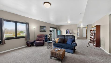 105 Hillwood Drive Lake City MN 55041