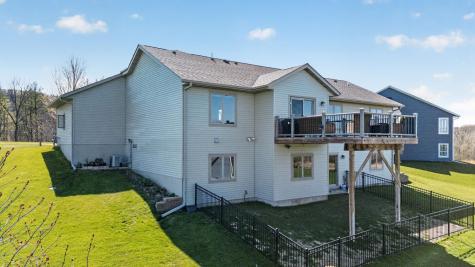 105 Hillwood Drive Lake City MN 55041