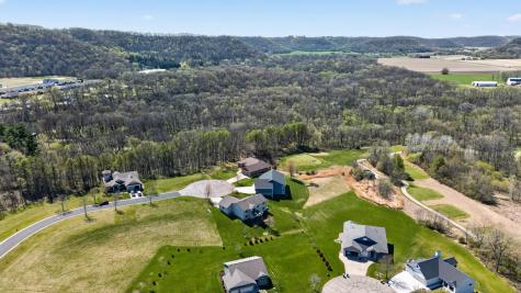 105 Hillwood Drive Lake City MN 55041