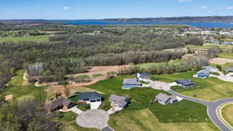 105 Hillwood Drive Lake City MN 55041