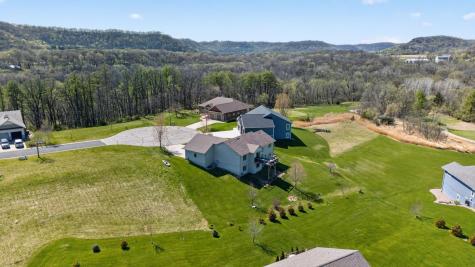 105 Hillwood Drive Lake City MN 55041