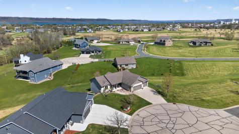 105 Hillwood Drive Lake City MN 55041