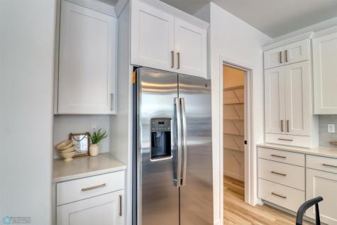 5460 11th Street W West Fargo ND 58078